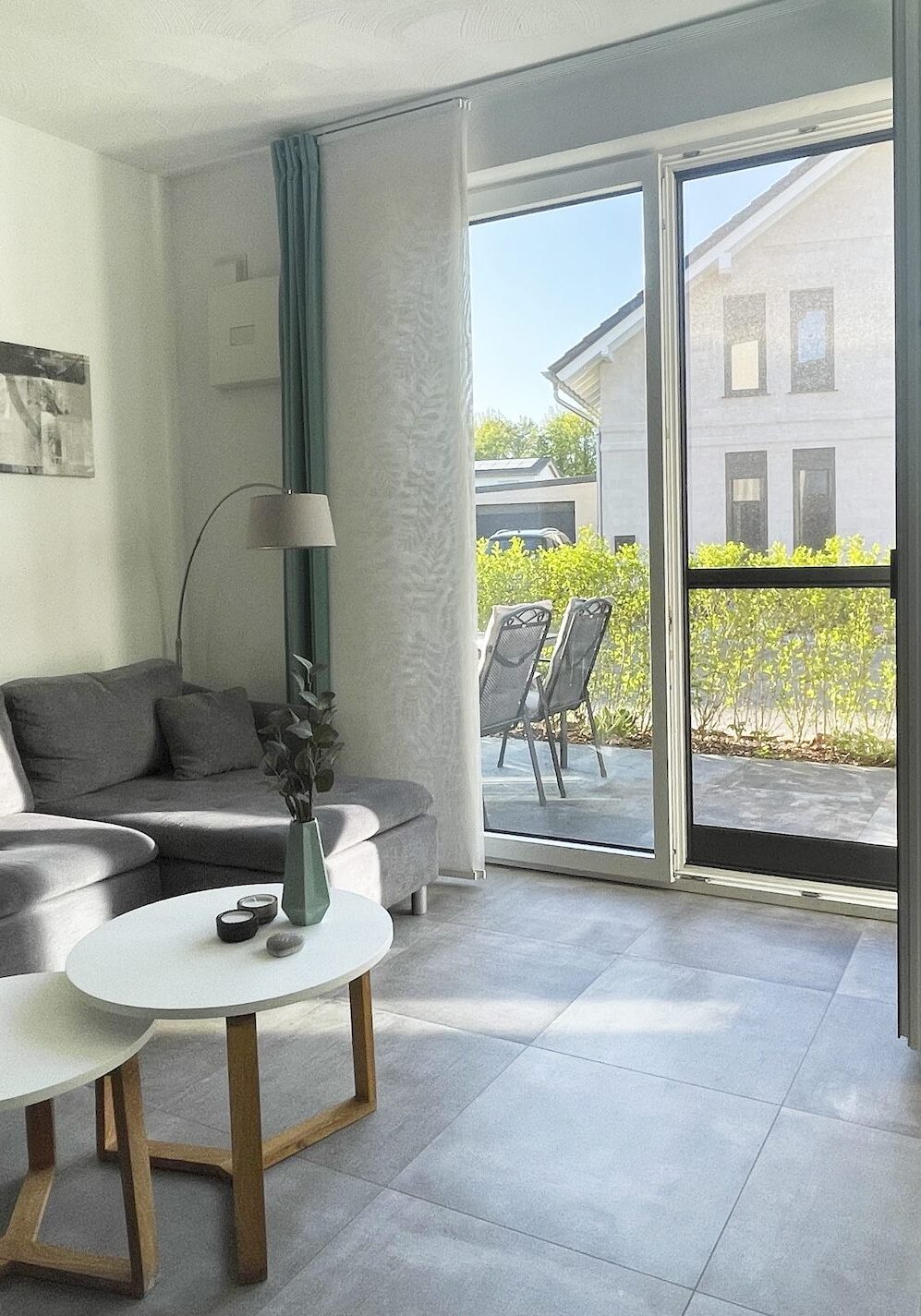 Wohnzimmer mit Blick nach draussen